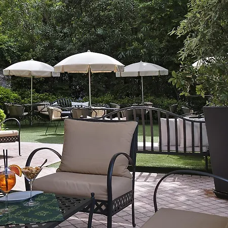 Palace San Pietro Otel 4*