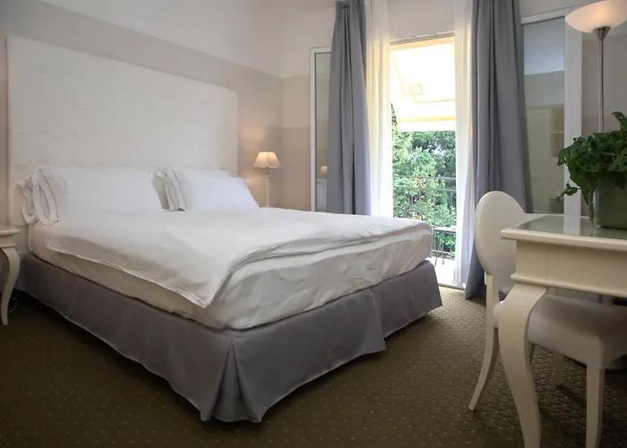 Palace San Pietro 4* バルドリーノ