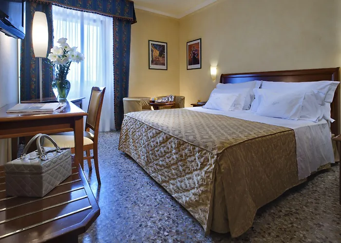 Palace San Pietro ホテル