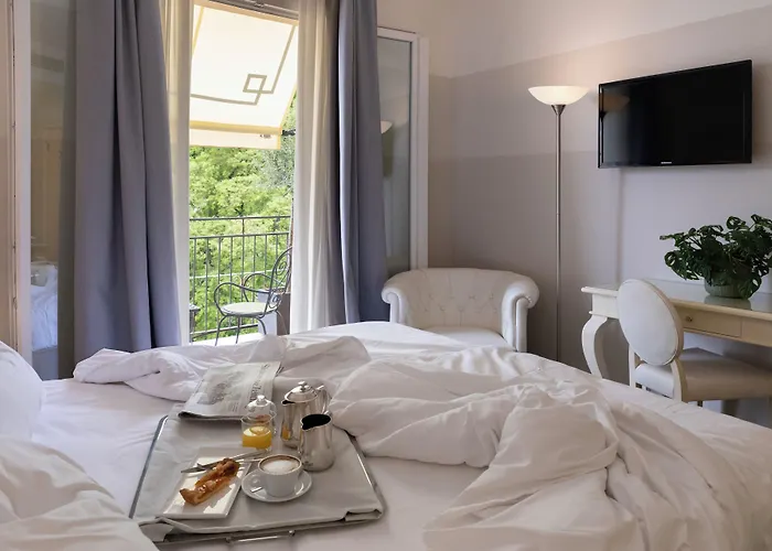 ホテル Palace San Pietro バルドリーノ