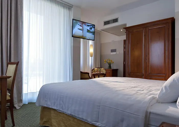 Palace San Pietro 호텔 4*